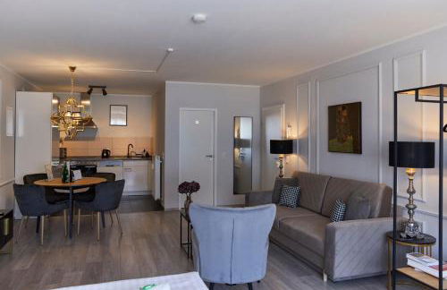 R B Apartment Hamburg Comfort am Flughafen für 1-5 Personen - ideal für Geschäftsreisende und Familien - Küche - Smart TV - Waschtrockner - kostenloser Parkplatz - Foto 27