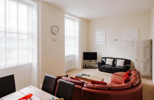 Manor Court - Foto 2