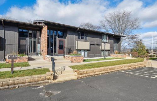 Elegant 4-Season Lake Geneva Condo with Fireplace! - Foto 28