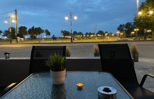 S&J Luxury Apartments - Photo 21