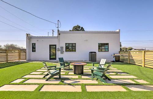 Unique Texas Home in Converted Gas Station! - Foto 2