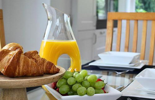 NEW! Stunning & Huge 5BR with Parking & Garden - Perfect for Families & Groups! Excellent Location - Foto 31