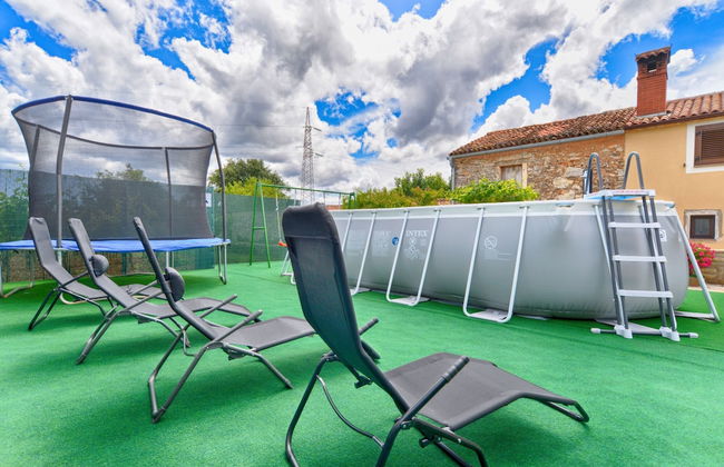 House 1735 - Photo 38