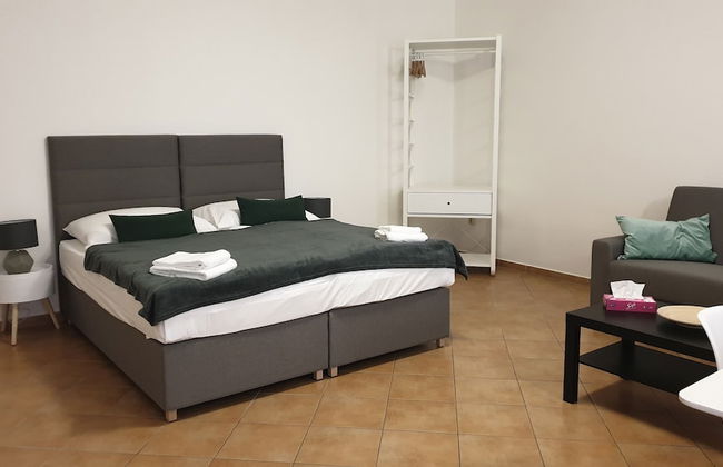 White Swan Boutique Apartments - Foto 24