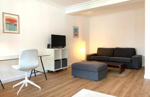 Sehr schöne Wohnung in Köln-Brück mit eigenem Parkplatz - Photo 1