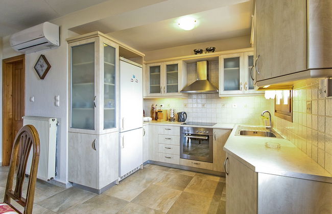 Armamento Villa - Photo 9