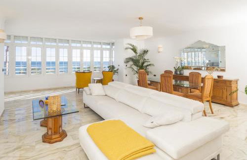 Cubo's Apartamento Seaview Port & Free Parking - Photo 10