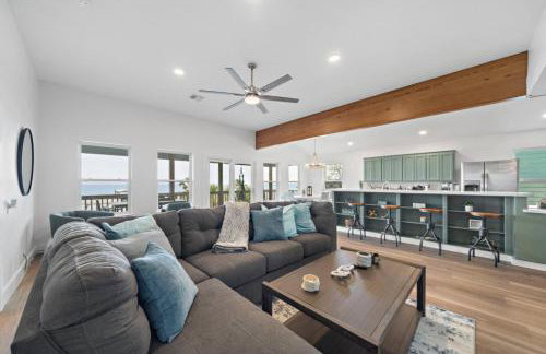 Bayfront Home with Private Pool, Pier, and Firepit - Foto 38