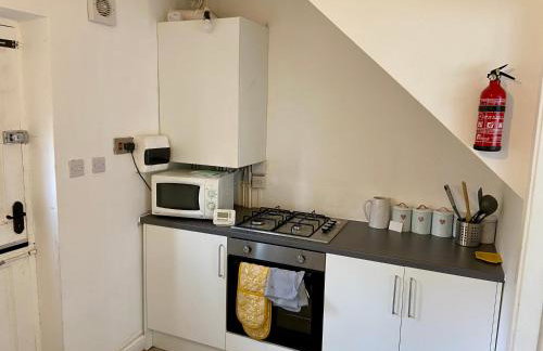 Cosy Contractors Retreat in Batley - sleeps 3 - Foto 14
