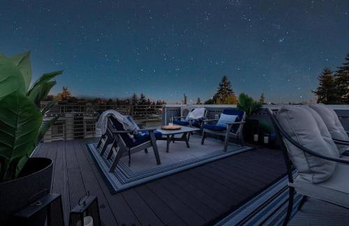 Rooftop access and Views Lake Union Lookout - Photo 25