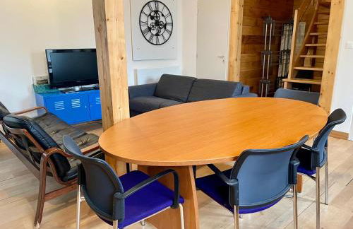 A6 Parking Wifi 1 chambre 3 lits, 1 canapé lit 2 à 6 personnes Réduc à la semaine ou mois - Foto 8