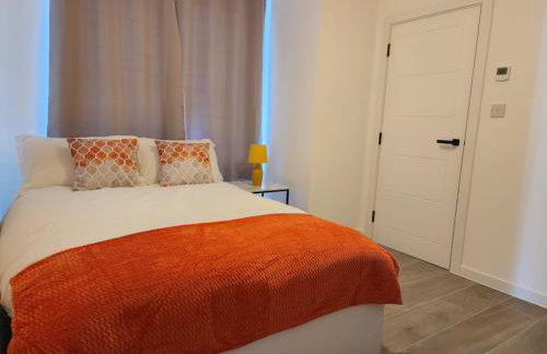 Paradigm Court, Modern 3-Bedroom Flat 1, Oxford - Photo 3