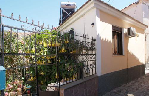 Anastasia's Corner - Photo 33