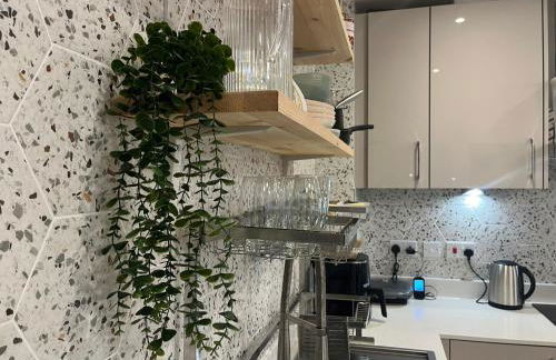 Host-Free Ensuite Double Bed by Heathrow - Foto 1