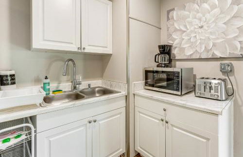 Townhome with Fenced Yard in Orlando Suburbs! - Photo 12