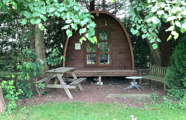 Woodland Camping pod With use of Campsite Bathroom - Photo 1