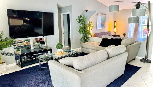 Main Villa 15 mins from Theme Parks & MCO - Foto 4