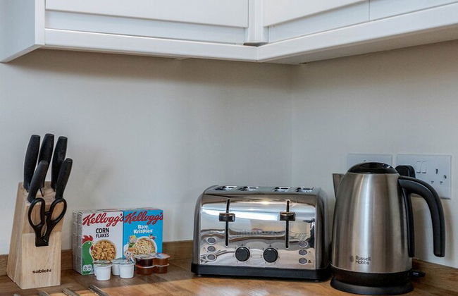 Luxury 1 Bedroom Apartment with Parking - Foto 12