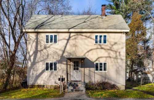 Nothing Fancy Older Apt Walk to Downtown King Bed - Foto 22