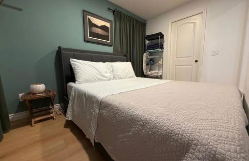 Pasadena Old Town Cottage - Photo 1