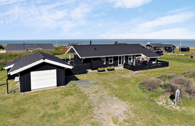 "Paul" - 100m from the sea - Photo 1