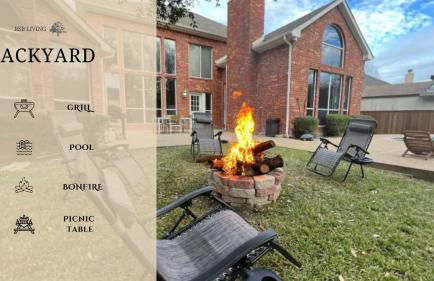 Captivating 6BR 3B Home with Pool & Fire Pit - Foto 26