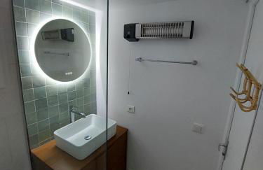 Bormes les Mimosas, Hameau de Cabasson, à 400m de la mer et du fort de Bregançon, Villa classée 3 étoiles, de 2 à 8 personnes - Foto 37