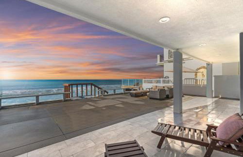 Sea Glass Beach Road Villa On the SAND Luxury and relaxation - Foto 2