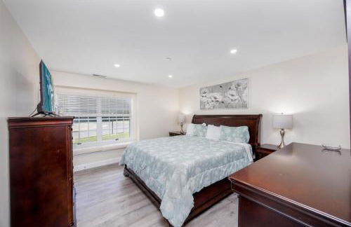 A Shore Thing - Spacious House w Large Deck, BBQ, Linens & Pet Friendly - Foto 8