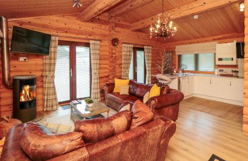 Wainstones Lodge 2 - Photo 2