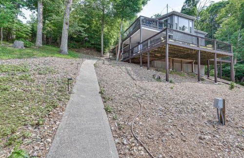 Views and Private Dock Lake of the Ozarks Retreat! - Foto 36