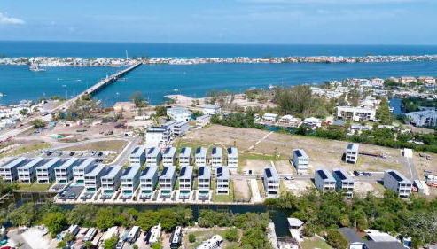 The Renata at Hunter's Point - Foto 2