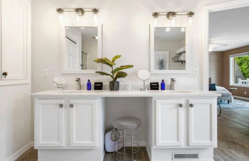 Spacious A-Frame with Lake Michigan Views & Hot Tub-Family Friendly - Foto 36