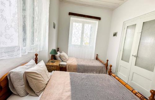 Old Villa Ormos - Photo 12