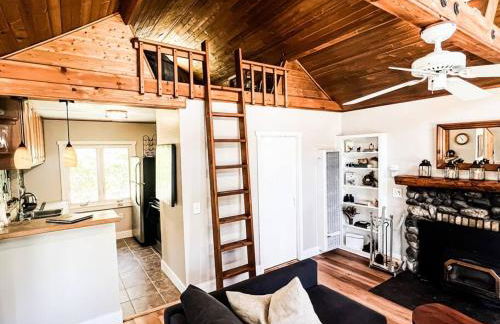 The Nest Serene Sanctuary w Hot Tub Fireplace Grill Hammock Outdoor Fire Feature Fully Fenced Yard AC Pets Ok - Foto 38