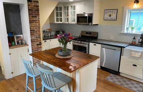 Duplex Farmhouse Rental Walk to Downtown - Foto 68