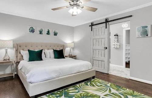 Georgia Lakeside Getaway with Private Pool - Foto 5