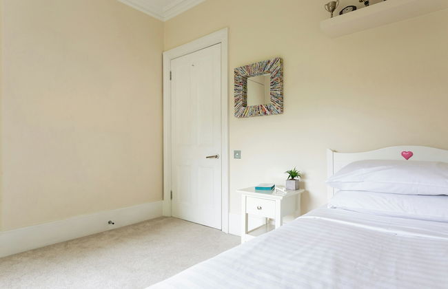 Clifton Hill by Onefinestay - Photo 13