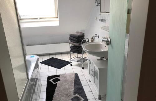 Ferienwohnung Bergisch Gladbach - Foto 18