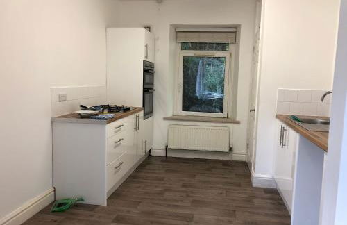 Large maisonette one bedroom nearby station - Foto 16