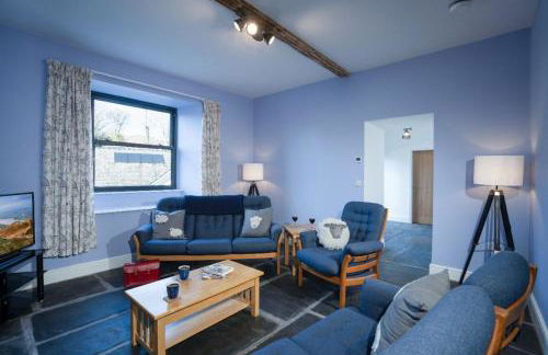 New 2 Bedroom Home at Waterhead Range by LetMeStay - Foto 10