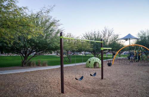 Spacious 3BR Home - Near Saguaro NP, Pool, Playground, EV Station L2, AC - Foto 33