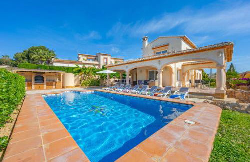 Villa Almendros - PlusHolidays - Photo 1