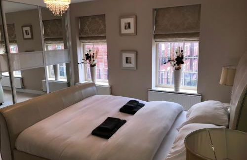 2-Bed Hillside House - Sleeps 4 Garden & Parking - Foto 4