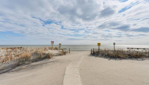 Walk to Shore! Family Haven w/ Pool in Ocean City - Foto 3