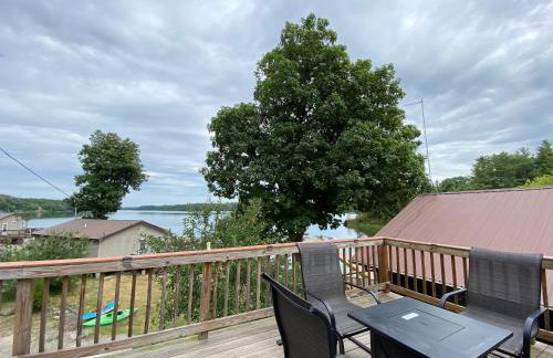 Luxury Waterfront Retreat on Black Lake - Foto 47