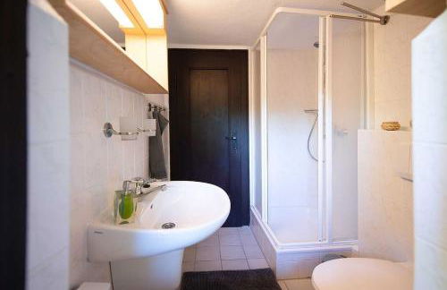 Reetdach Ferienhaus nahe Ostseebad Kühlungsborn - Foto 11