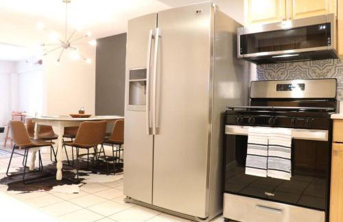 Cowboy Den-Private Hot Tub-Game Room-Pet Friendly-No Pet Fees! - Foto 40