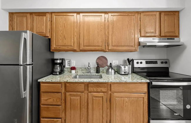 Steps to Park Floor to Ceiling Window - Foto 4