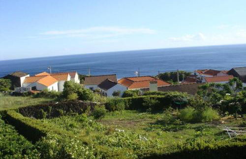 Silveira's Home - Photo 16